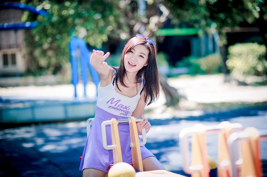 梦想绿色的校园，永远有浓厚的书香;梦想阳光的校园，永远有关爱的永恒。
